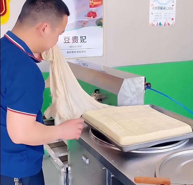 小白做豆腐害怕设备故障耽误生意？这台豆腐机很靠谱(图7)